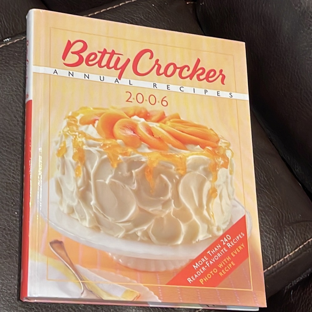 Betty Crocker Vintage Hardcover Cookbook